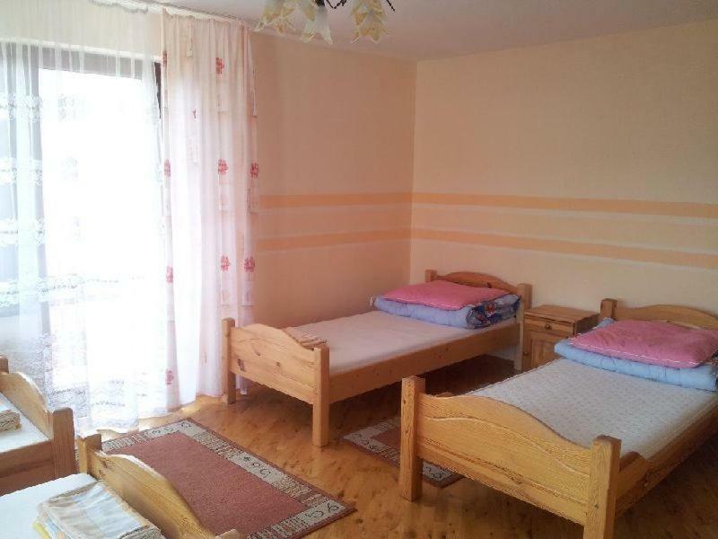 Pokoje Goscinne Janina I Jozef Majdanscy Kluszkowce Luaran gambar